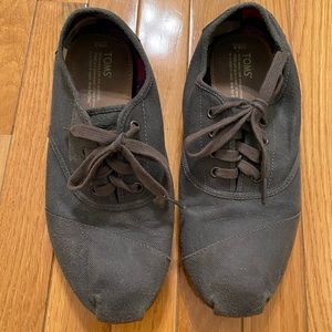 Mens Toms Shoes 9.5